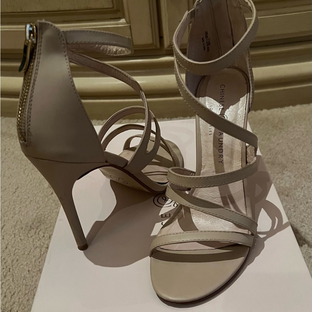 Bone colored strapy sandals - Picture 4 of 7